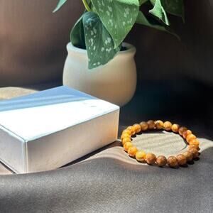 Orange tiger eye beaded bracelet new with gift box